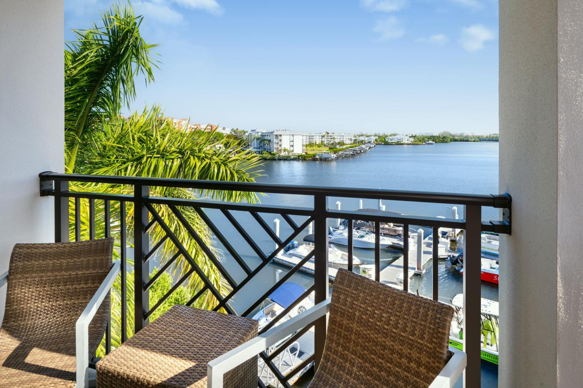 Hyatt House Naples 5Th Avenue Otel Dış mekan fotoğraf