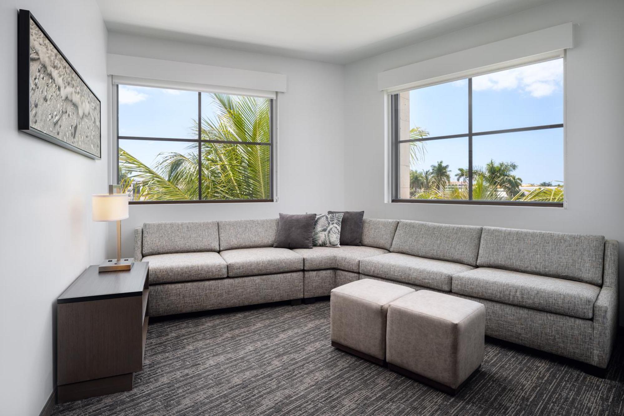 Hyatt House Naples 5Th Avenue Otel Dış mekan fotoğraf